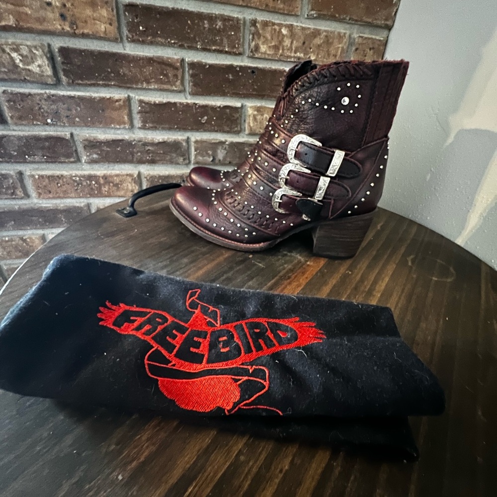 Freebird Savannah worn once!